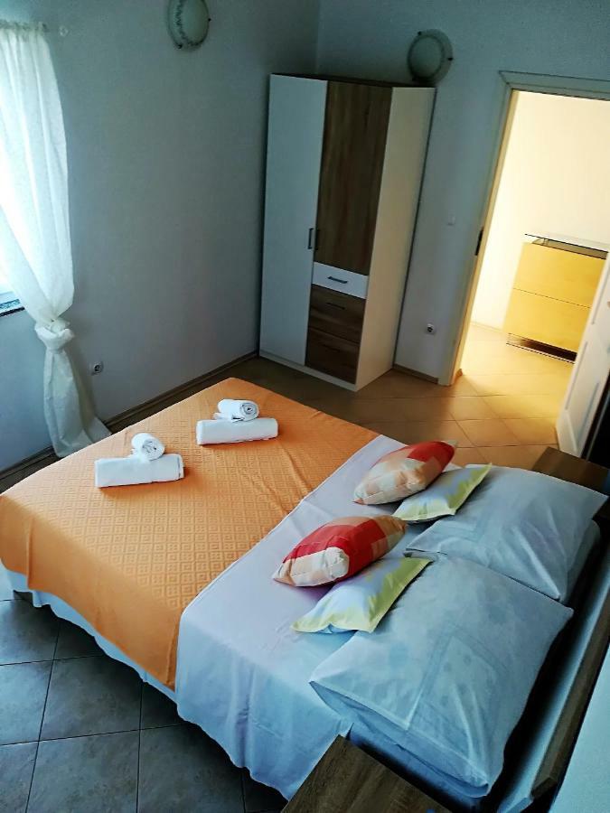 Apartman Rosanda 1 Premuda Екстер'єр фото