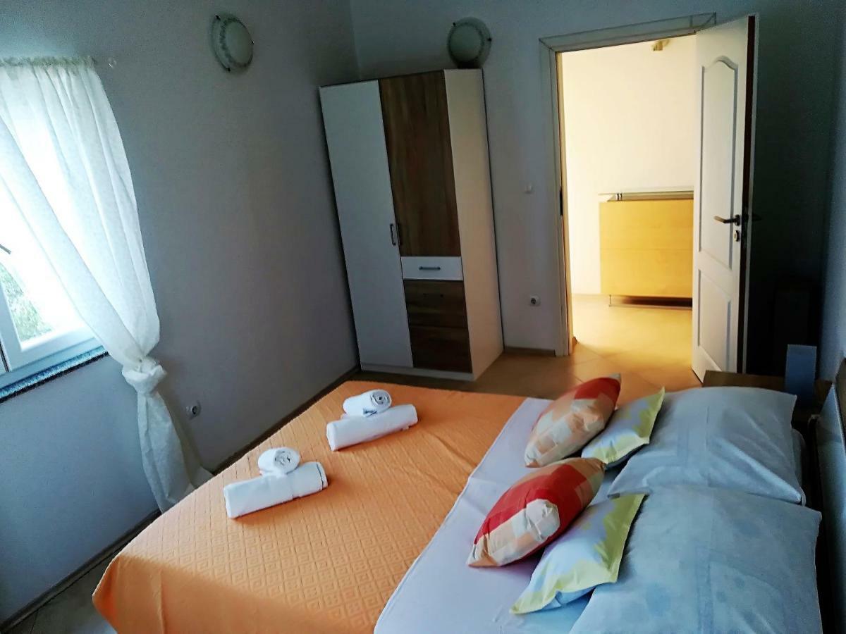 Apartman Rosanda 1 Premuda Екстер'єр фото